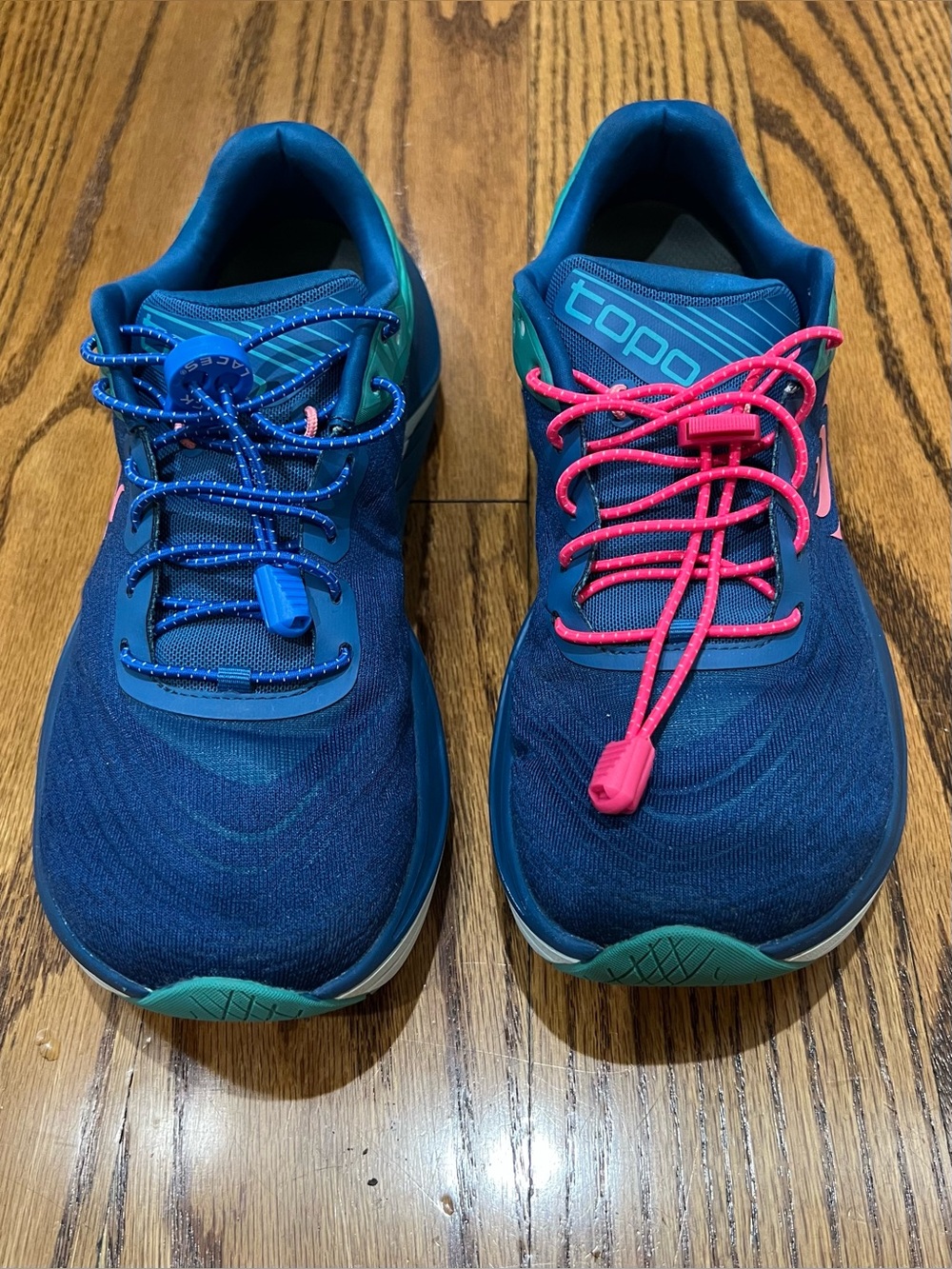 Topo Athletic Women’s Ultrafly 5 Sz 9.5 Blue/Aqua Running/Walking Stability Shoe - Picture 2 of 9